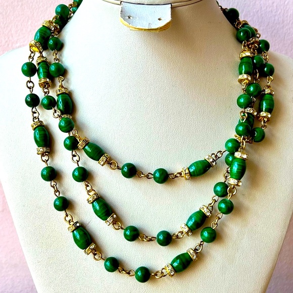 VINTAGE MULTISTRAND LARGE FAUX GREEN MALACHITE RHINESTONES STATEMENT NECKLACE